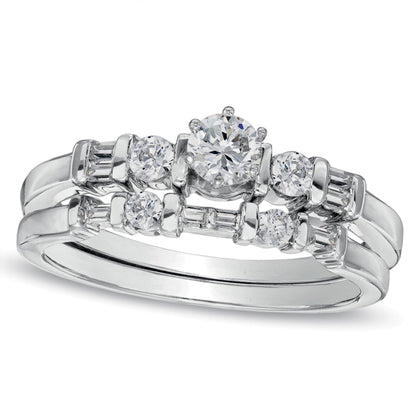 Brautset mit Diamanten 0.5 ct. Gesamtgewicht in 10K Weißgold