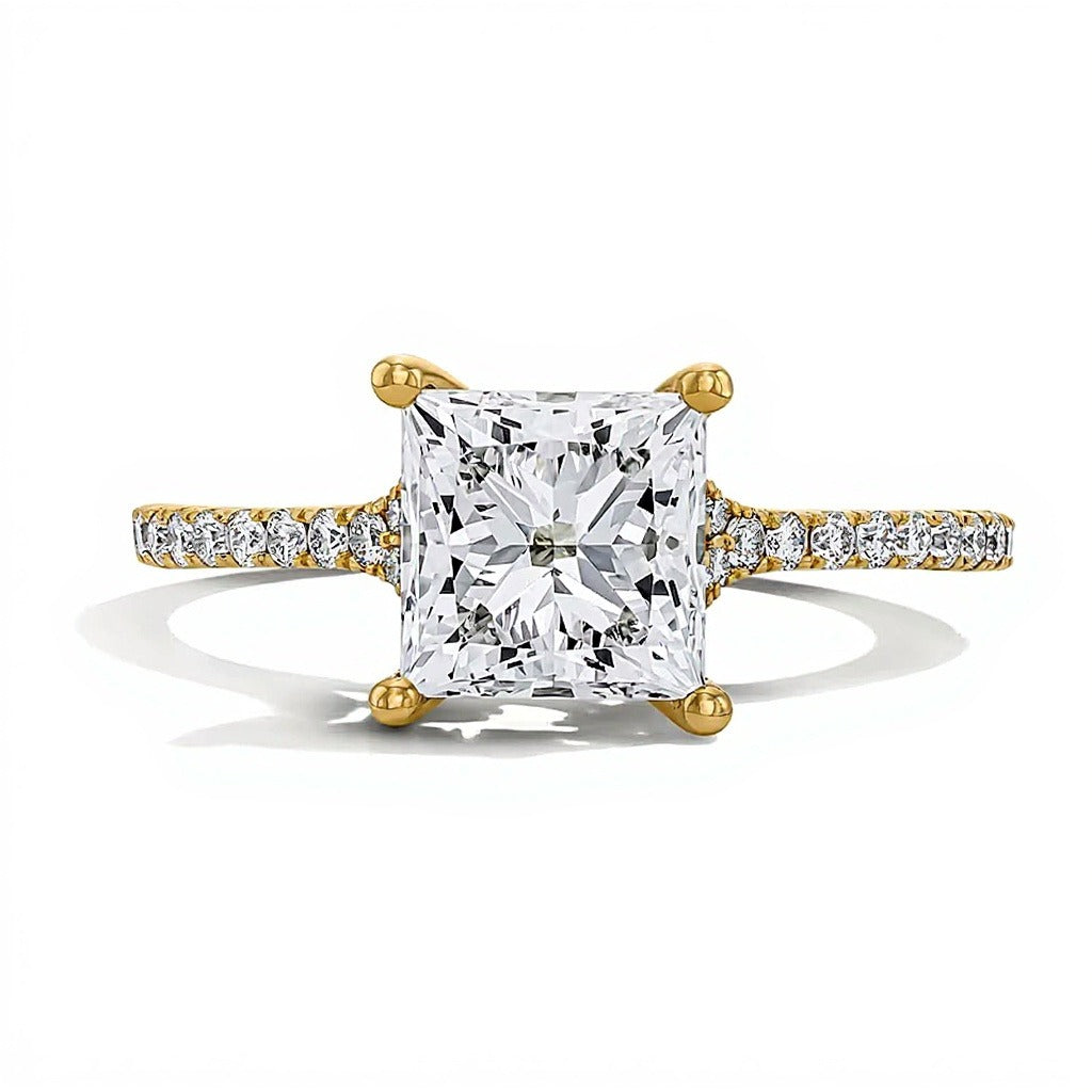 2.25 ct. Gesamtgewicht Solitär mit seitlichem Besatz Verlobungsring mit Labordiamant im Princess-Schliff in 14K Gelbgold (F/VS2)