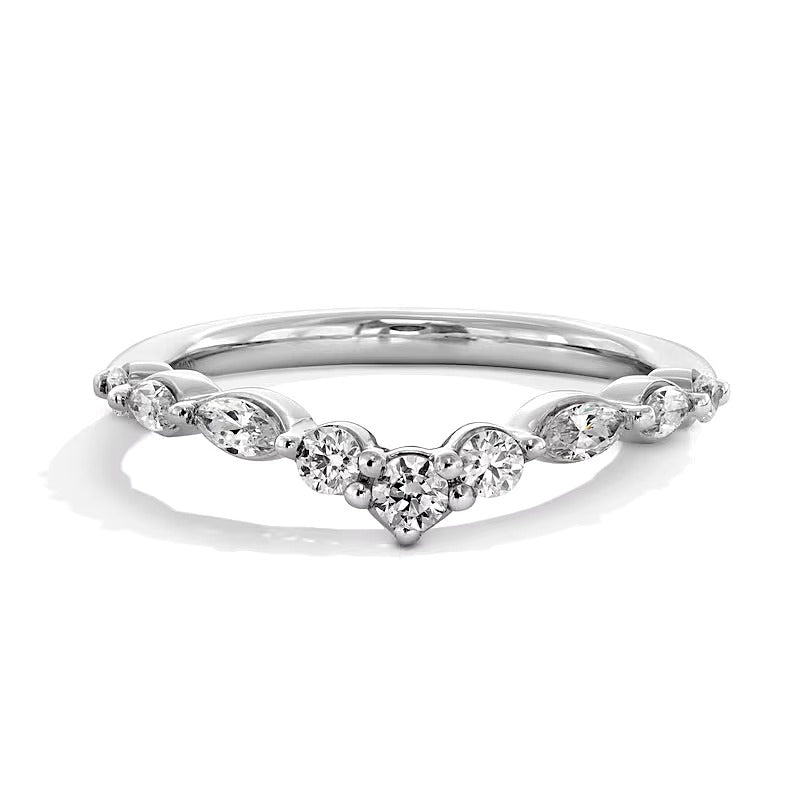 0.38 ct. Gesamtgewicht Marquise- und Rundschliff Labordiamant Konturring in 14K Weißgold (F/VS2)