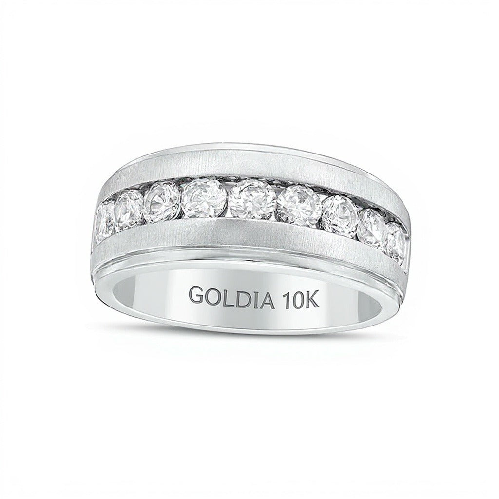 Ehering mit 1.5 ct. Gesamtgewicht Diamanten, neun Steine, in 10K Weißgold