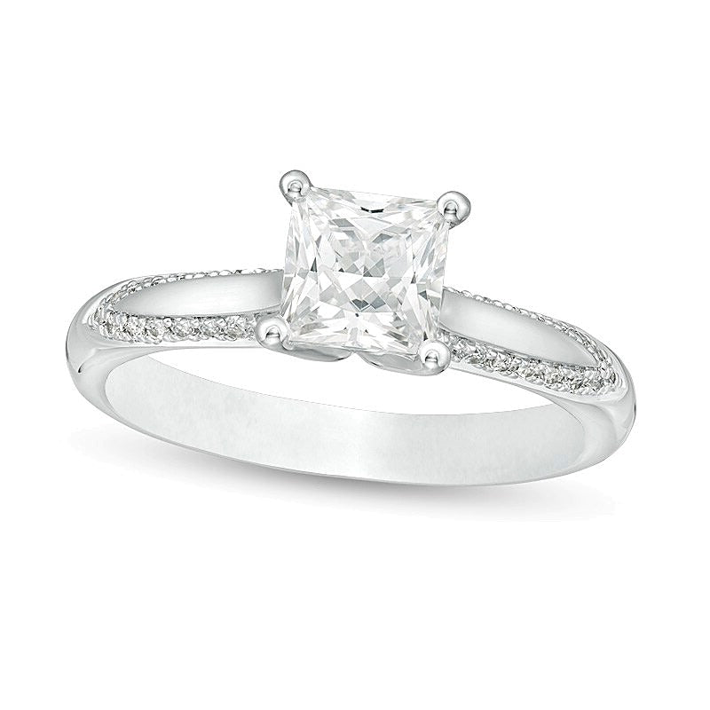 1.13 CT. Gesamtgewicht Solitär mit seitlichem Besatz Verlobungsring mit Diamanten im Princess- und Rundschliff in 14K Weißgold (I/I2)