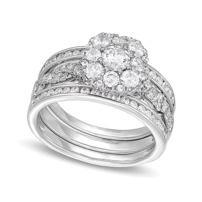 Brautset 1.5 ct. Gesamtgewicht Kissenschliff Multi-Diamant mit gedrehter Ringschiene, dreiteilig, in 10K Weißgold