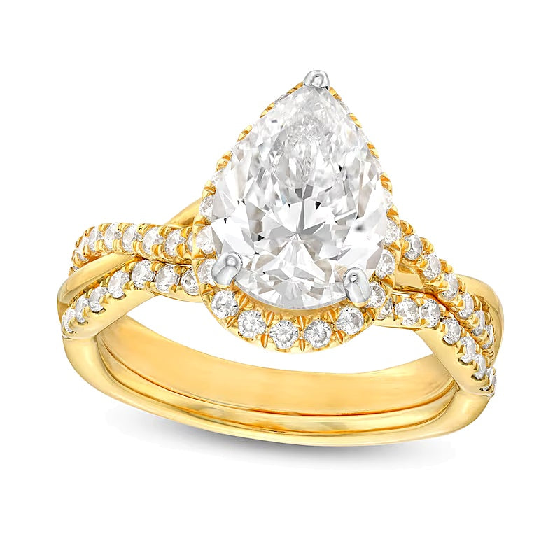2.5 ct. Gesamtgewicht Brautset mit tropfenförmigem Labordiamant und Halo, gekreuzte geteilte Schiene, in 14K Gelbgold (I/SI2)
