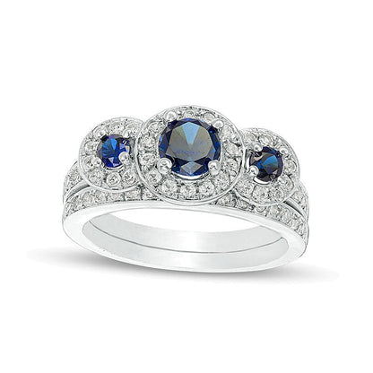 Braut-Set mit blauem und weißem Saphir im Rundschliff (Labor) im Dreistein-Design in 10K Weißgold