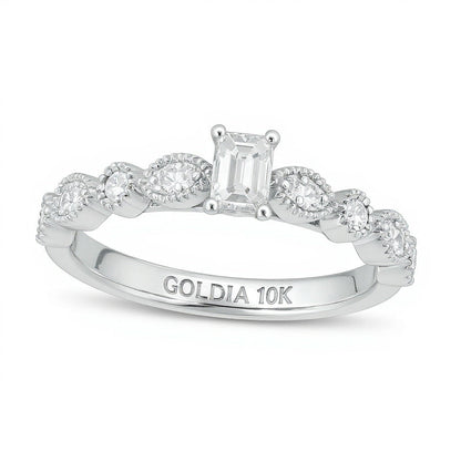 0.5 ct. Gesamtgewicht Diamant im Smaragdschliff mit Marquise-Diamanten Solitär mit seitlichem Besatz im Vintage-Stil in 10K Weißgold