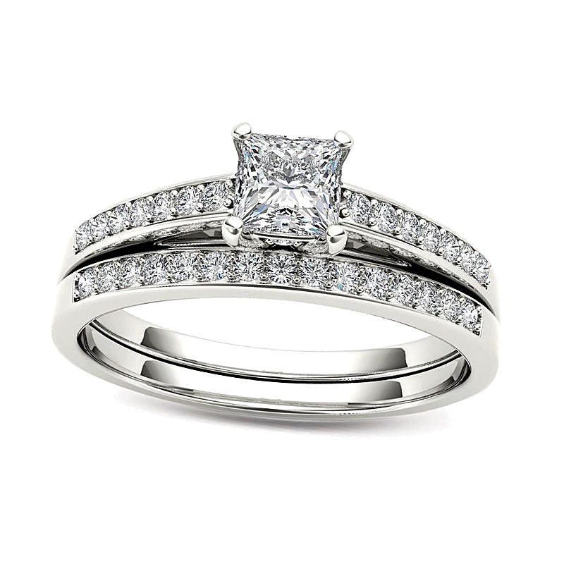 Braut-Set mit Diamanten im Princess- und Rundschliff, 0.63 CT. Gesamtgewicht, in 14K Weißgold