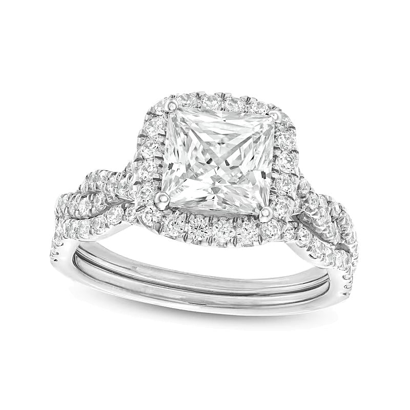 Braut-Set mit Labordiamanten im Princess-Schliff 2.63 ct. Gesamtgewicht und Kissenschliff-Rahmen in 14K Weißgold (I/SI2)
