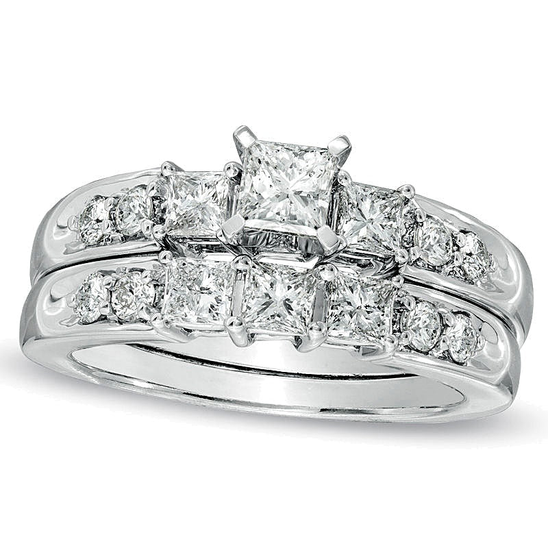 3.0 ct. Gesamtgewicht Dreistein-Brautset mit Diamanten im Princess- und Rundschliff in 14K Weißgold