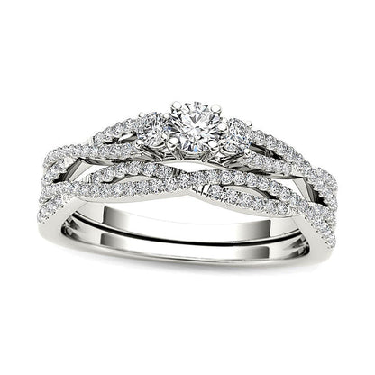 0.5 ct. Gesamtgewicht Diamant Dreistein Twist Brautset in 14K Weißgold