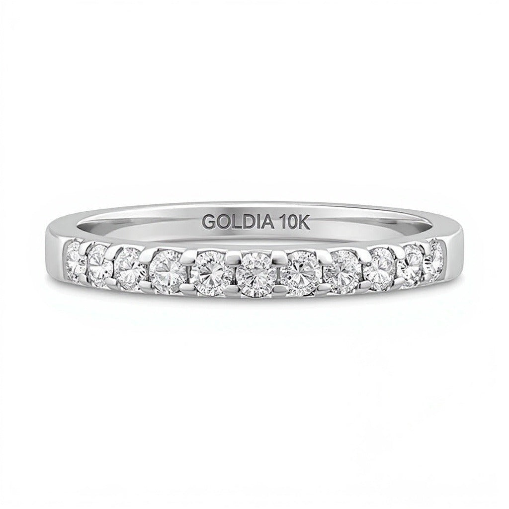 Memoire-Ring mit 0.38 ct. Gesamtgewicht Diamanten, elf Steine, in 10K Weißgold