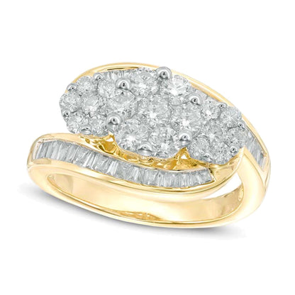 Cocktail-Ring mit Diamanten 1.5 ct. Gesamtgewicht in 14K Gelbgold