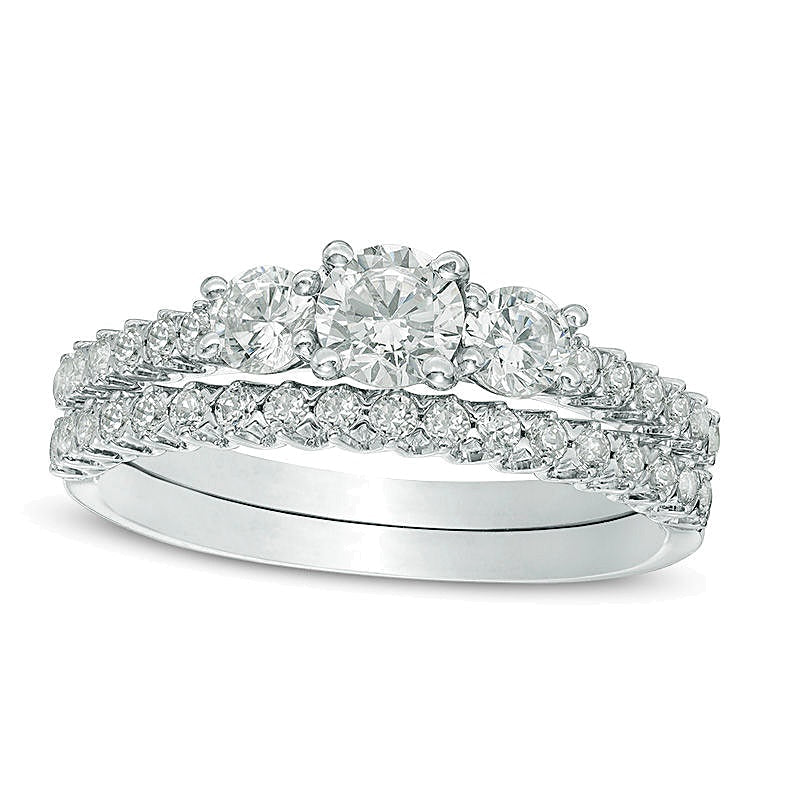 1.0 CT. TW Diamant-Dreistein-Brautset in 10K Weißgold
