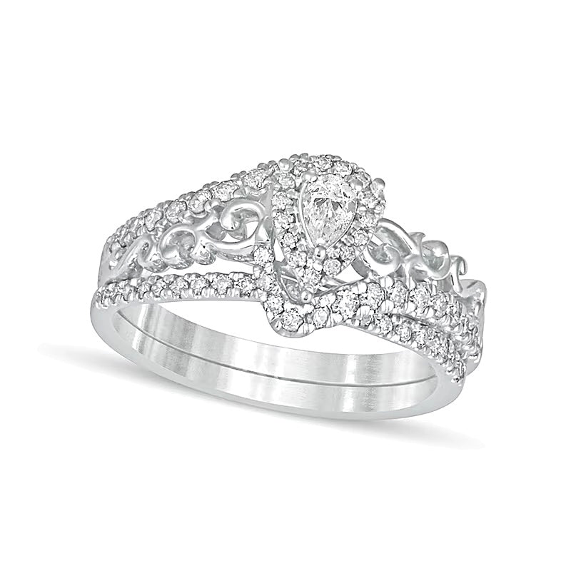 0.63 ct. Gesamtgewicht Braut-Set mit tropfenförmigen Diamanten und Bypass-Design in 10K Weißgold