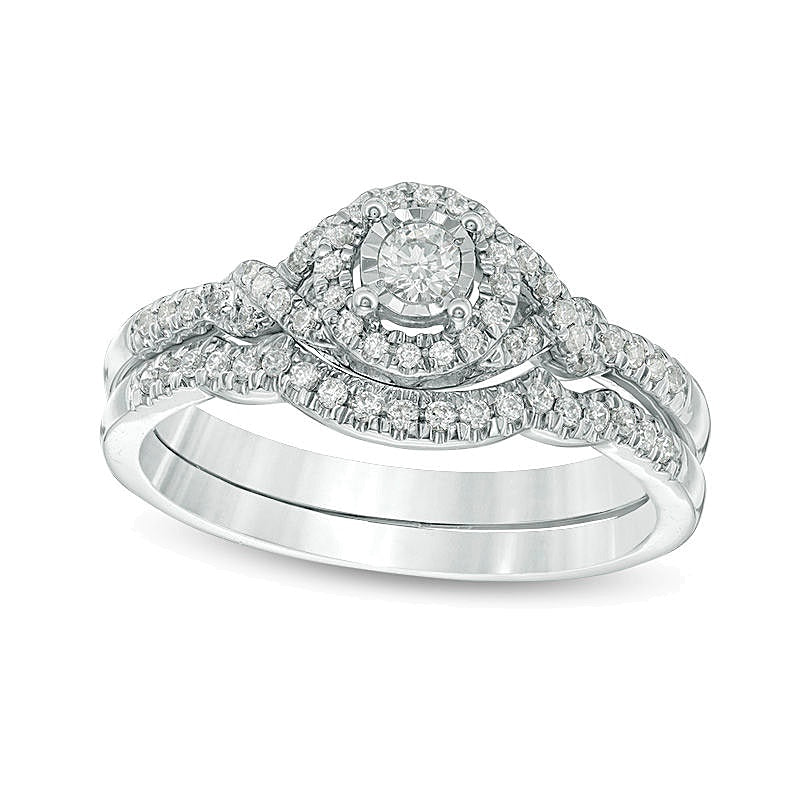 0.33 ct. Gesamtgewicht Diamant Braut-Set mit Halo und gedrehter Schiene in 10K Weißgold