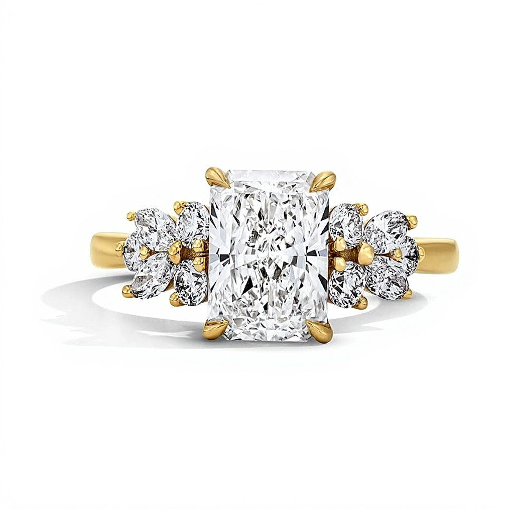 2.63 CT. TW Verlobungsring mit Labordiamant im Radiant-Schliff in 14K Gelbgold (F/VS2)