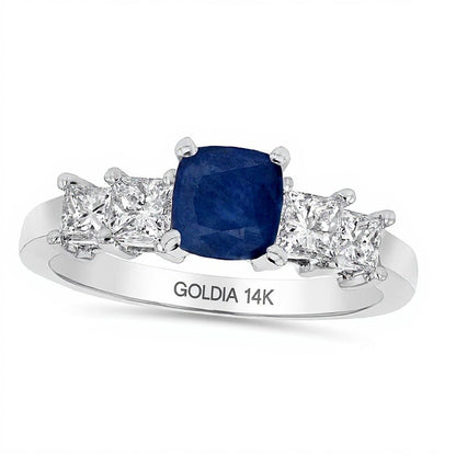 5,0mm blauer Saphir im Kissenschliff und Princess-Diamant 0,63 ct. Gesamtgewicht Verlobungsring in 14K Weißgold