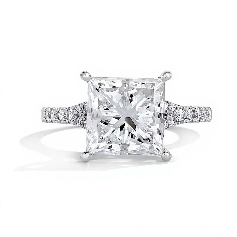 4.5 CT. Gesamtgewicht Verlobungsring im Princess-Schliff mit Labordiamanten, Solitär mit seitlichem Besatz, in 14K Weißgold (F/SI2)