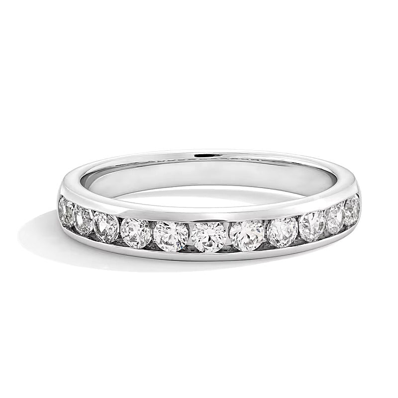 0.5 ct. Gesamtgewicht Diamant Ring kanalgefasst mit elf Steinen in 14K Weißgold