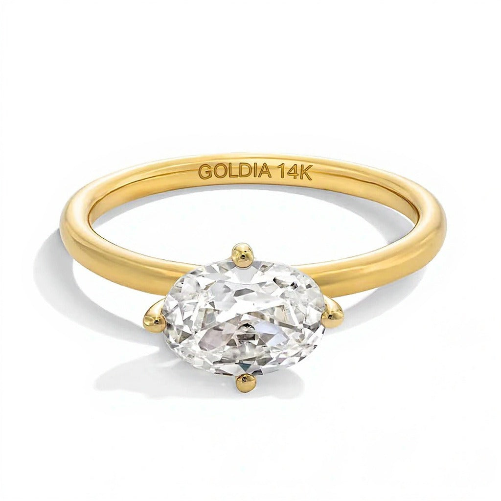 1.0 CT. Solitär-Verlobungsring mit ovalem Labordiamant in 14K Gelbgold (F/VS2)