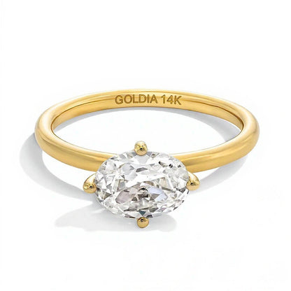 1.0 CT. Solitär-Verlobungsring mit ovalem Labordiamant in 14K Gelbgold (F/VS2)
