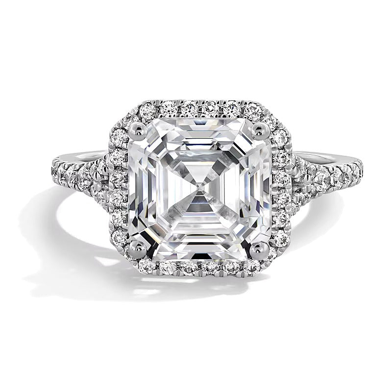 4.5 CT. Gesamtgewicht Verlobungsring mit Labordiamanten im Asscher-Schliff und rund, Halo, in 14K Weißgold (F/VS2)