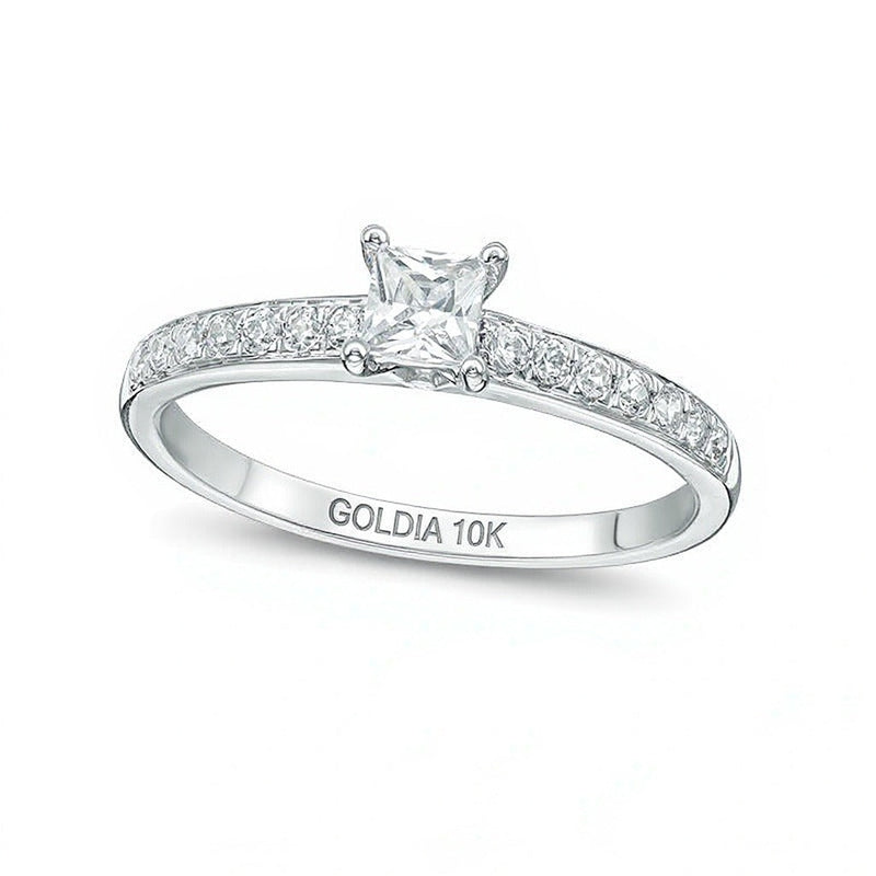 0.5 ct. Gesamtgewicht Verlobungsring mit Diamanten im Princess-Schliff in 10K Weißgold