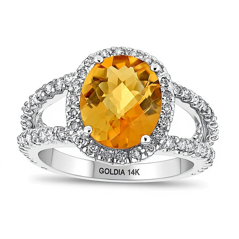 Ring mit ovalem Citrin und 0,88 ct. Gesamtgewicht Diamanten im Halo mit geteilter Schiene in 14K Weißgold