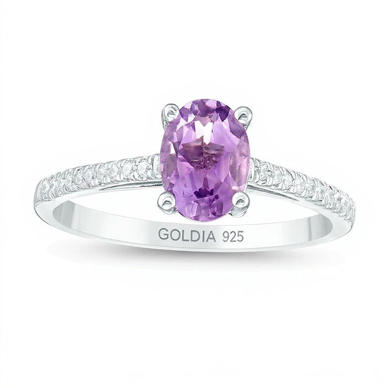 Ring mit ovalem Amethyst und 0,1 ct. Gesamtgewicht Diamanten in rhodiniertem Sterlingsilber
