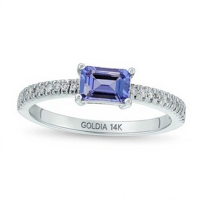Ring mit Tansanit im Smaragdschliff und Diamanten 0,1 ct. Gesamtgewicht in 14K Weißgold