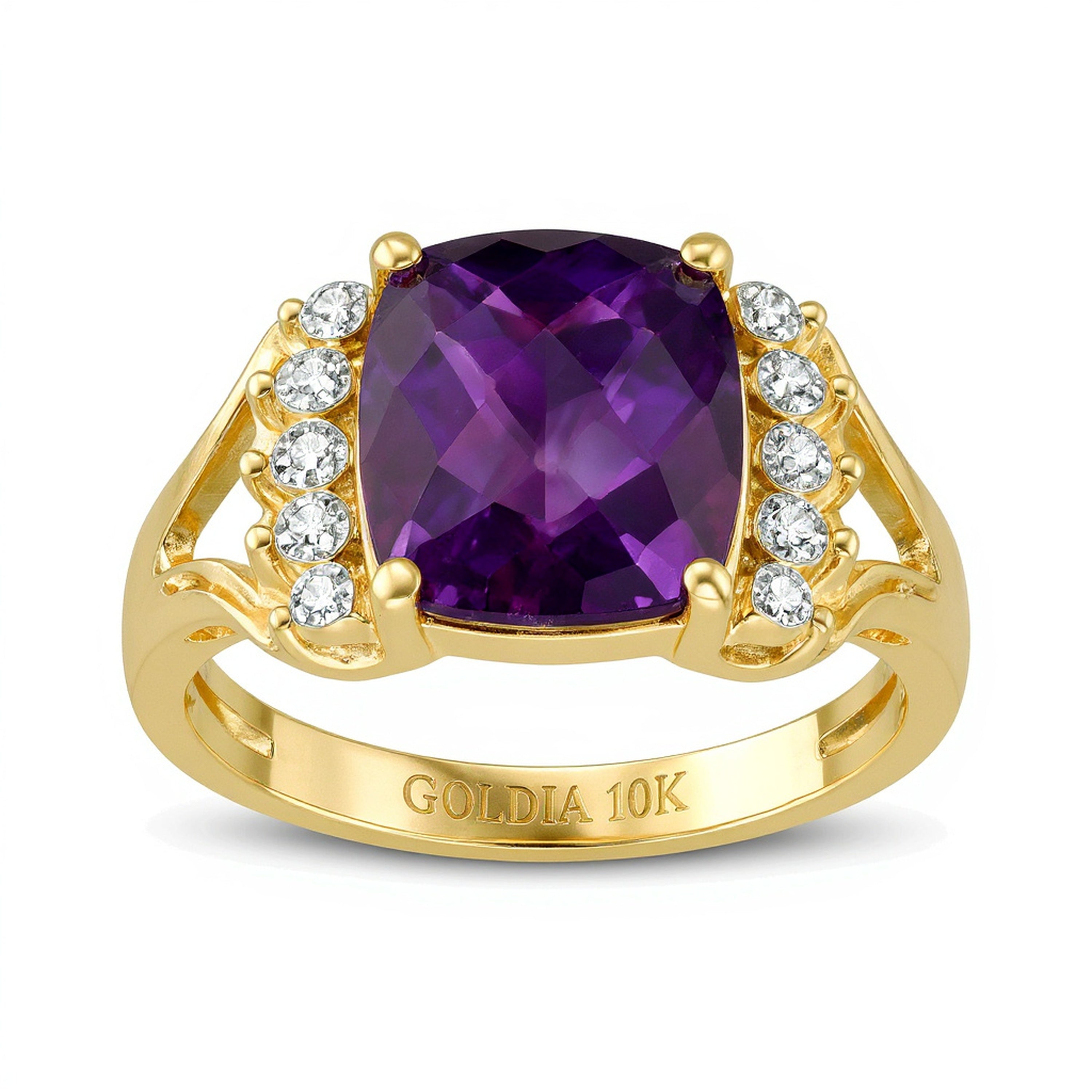 Cocktail-Ring mit Amethyst im Kissenschliff und Diamanten 0,1 ct. Gesamtgewicht in 10K Gelbgold