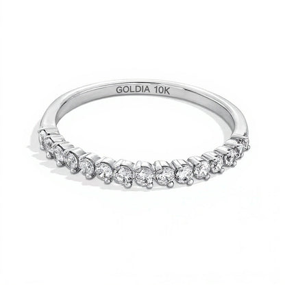 Memoire-Ring mit 0,33 ct. Gesamtgewicht Diamanten abgestuft und stapelbar in 10K Weißgold