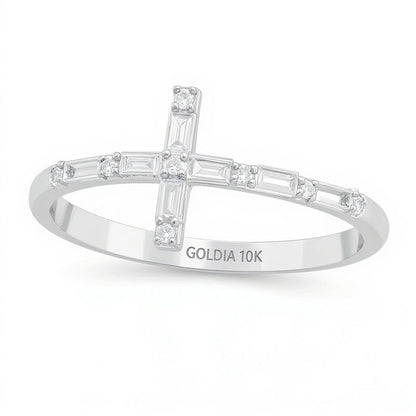 0,17 ct. Gesamtgewicht Ring mit Diamanten im Baguette- und Rundschliff, seitliches Kreuz, aus 10K Weißgold