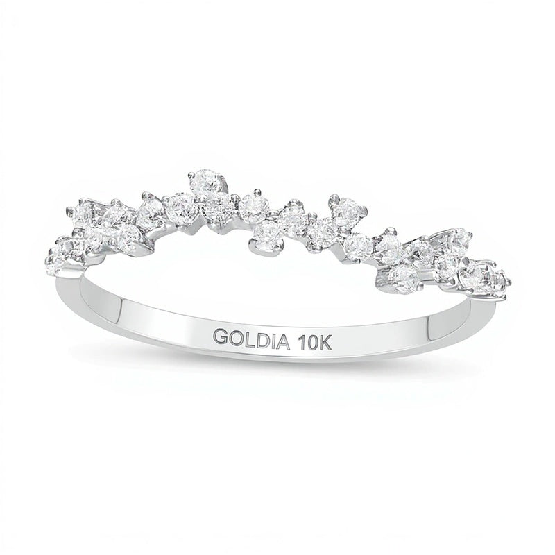 Memoire-Ring mit gestreuten Diamanten 0.25 ct. Gesamtgewicht in 10K Weißgold