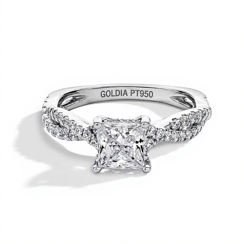 1,38 ct. Gesamtgewicht Verlobungsring im Princess-Schliff mit Labordiamanten und Twist-Split-Shank aus Platin (I/SI2)
