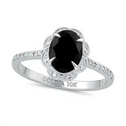 Ring mit ovalem schwarzem Saphir und 0,17 ct. Gesamtgewicht Diamanten mit gewelltem Rahmen in 10K Weißgold