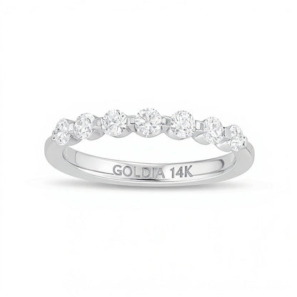 Memoire-Ring mit sieben Diamanten 0,5 ct. Gesamtgewicht in 14K Weißgold