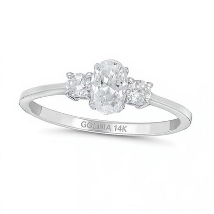 0,63 ct. Gesamtgewicht Dreistein-Verlobungsring mit Diamanten in Oval und rund in 14K Weißgold