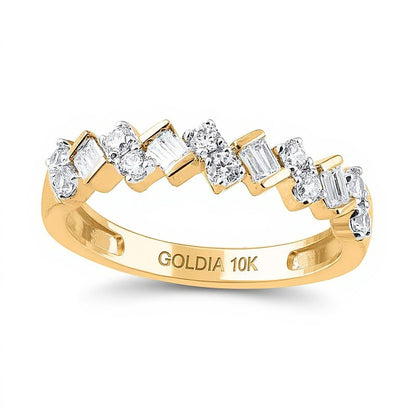 0,5 ct. Gesamtgewicht Ring mit Baguette- und runden Diamanten im Zickzack-Design in 10K Gelbgold