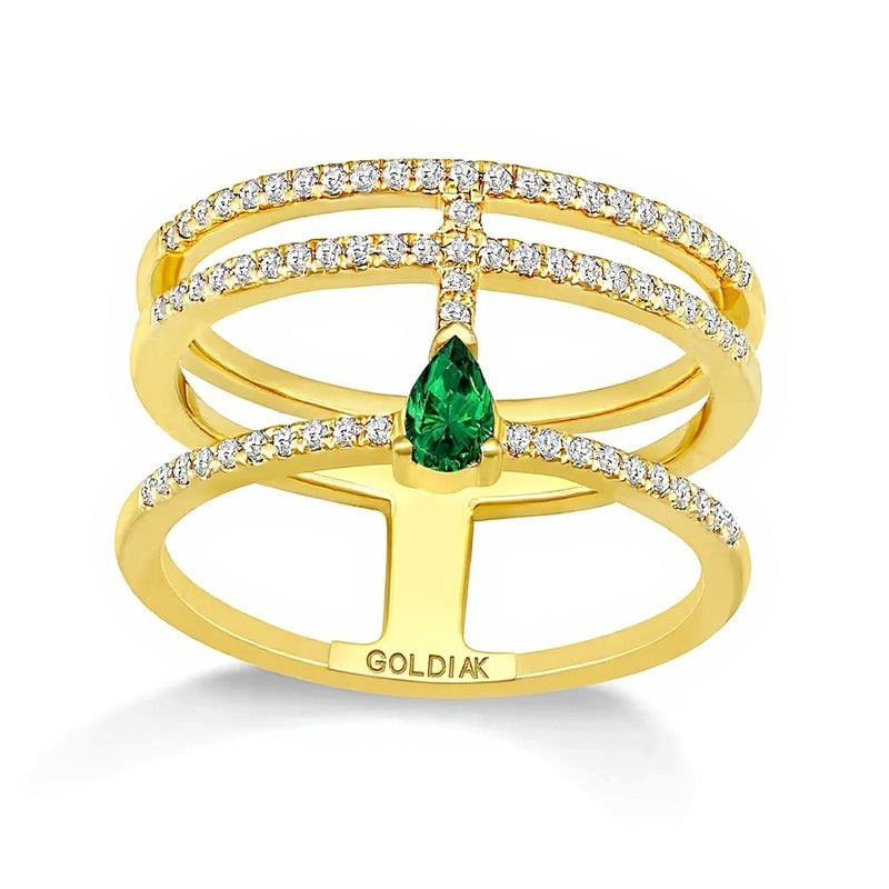 Fashion-Ring mit tropfenförmigem Smaragd und 0,25 ct. Gesamtgewicht Diamanten, mehrreihig, in 10K Gelbgold