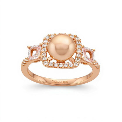 Dreistein-Ring mit 0,2 ct. Gesamtgewicht Diamant, weißem Labor-Saphir und Süßwasser-Zuchtperle in 10K Roségold