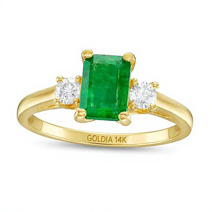 Dreistein-Ring mit Smaragd im Smaragdschliff und Diamanten 0,2 ct. Gesamtgewicht in 14K Gelbgold