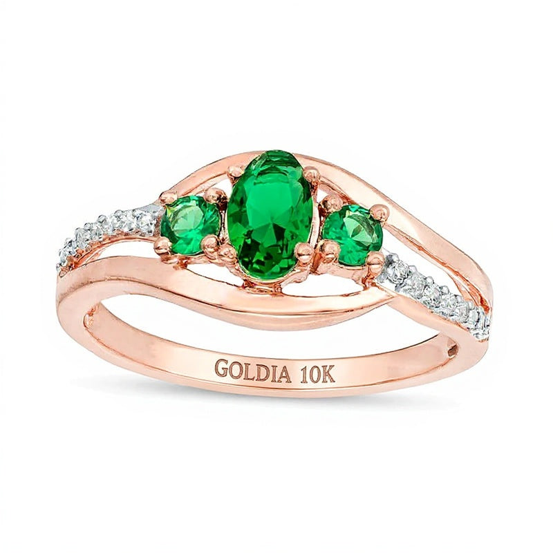Verlobungsring Dreistein Bypass mit ovalem Labor-Smaragd und 0,05 ct. Gesamtgewicht Diamanten in 10K Roségold