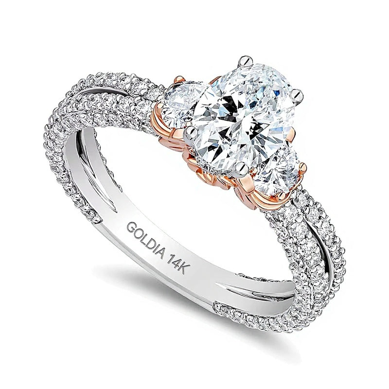 2,25 ct. Gesamtgewicht Solitär mit seitlichem Besatz Verlobungsring mit ovalem Labordiamant in 14K Bicolor-Gold