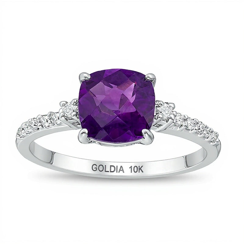 7,0 mm Amethyst im Kissenschliff und 0,13 ct. Gesamtgewicht Diamant Solitär mit seitlichem Besatz in 10K Weißgold