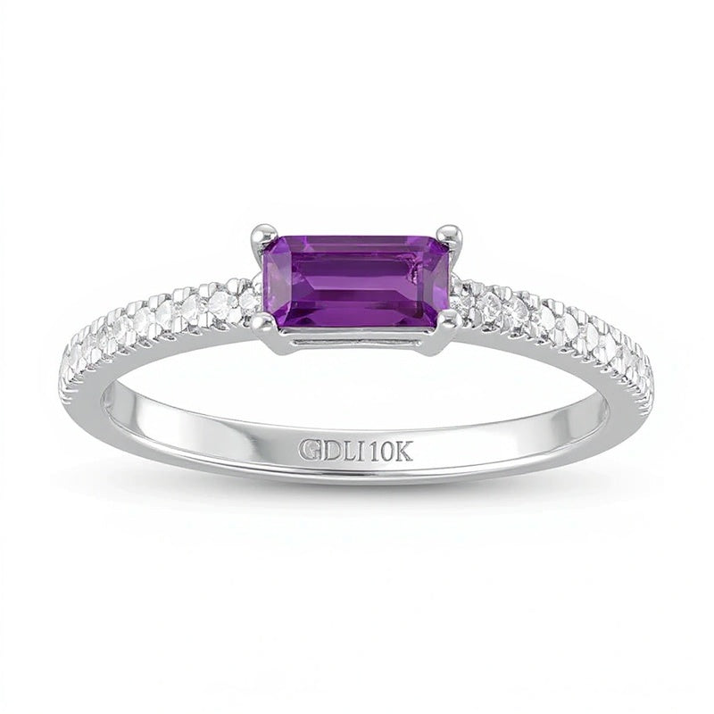 Fashion-Ring mit Baguette-Amethyst und 0,1 ct. Gesamtgewicht Diamanten im Pavé quer gefasst in 10K Weißgold