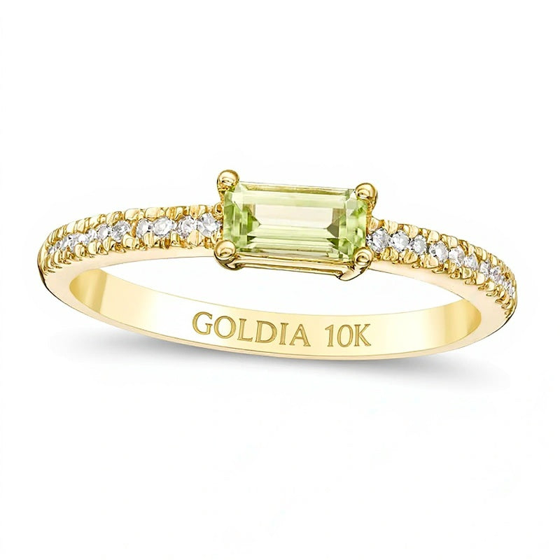 Fashion-Ring mit Baguette-Peridot und 0,1 ct. Gesamtgewicht Diamanten in 10K Gelbgold