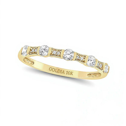 Memoire-Ring im Vintage-Stil zum Stapeln mit Diamanten 0.33 ct. Gesamtgewicht in 10K Gelbgold
