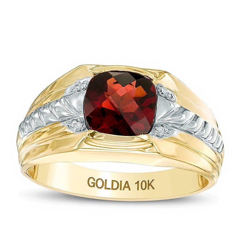 Fashion-Ring mit Granat im Kissenschliff 8,0 mm und Diamant-Besatz in 10K Gelbgold
