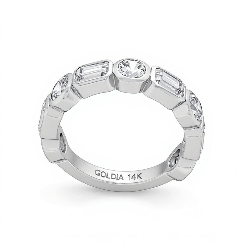 2.63 CT. Gesamtgewicht Memoire-Ring mit Labordiamanten im Smaragdschliff und rund, zargengefasst, in 14K Weißgold (F/VS2)