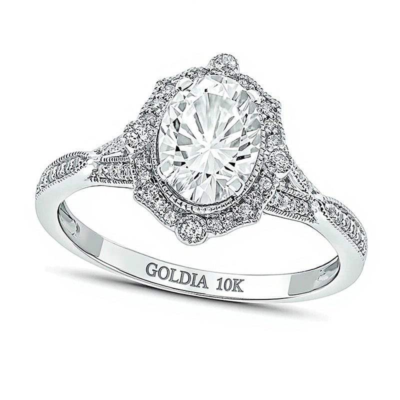 Halo-Ring mit ovalem, im Labor gezüchtetem weißem Saphir und 0,2 ct. Gesamtgewicht Diamanten in 10K Weißgold